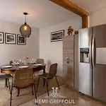 La Maison Du Jardin Center 5 Guests بيت للعطل
