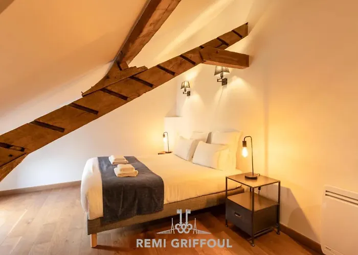 La Maison Du Jardin Center 5 Guests